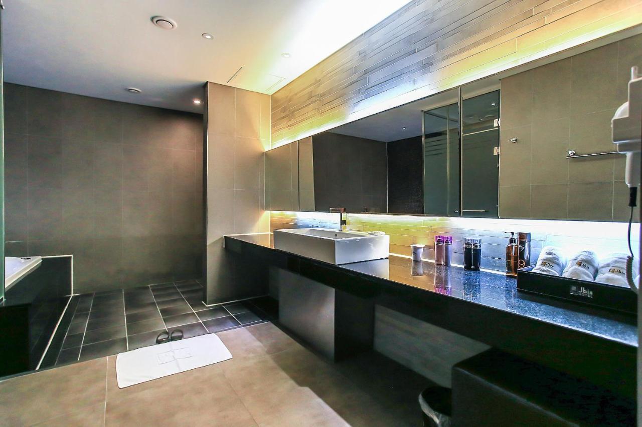 Jbis Hotel Uijeongbu Zewnętrze zdjęcie